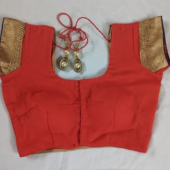 Saree | Sari with readymade blouse - Picture 5 of 10